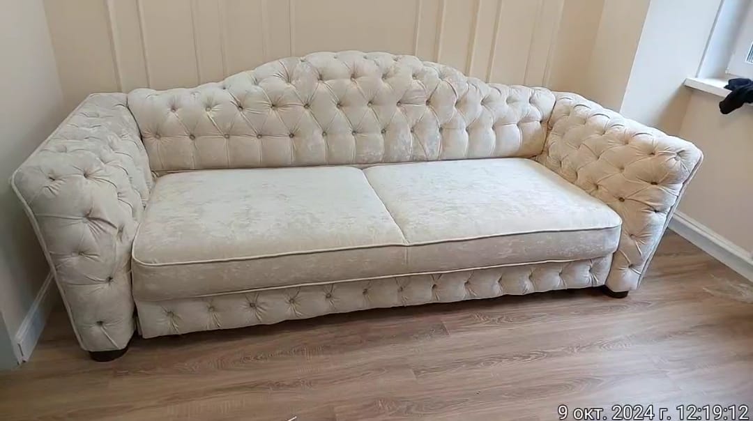 Обивка дивана. Угрешская